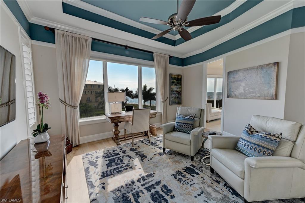 BAREFOOT BEACH - Residential