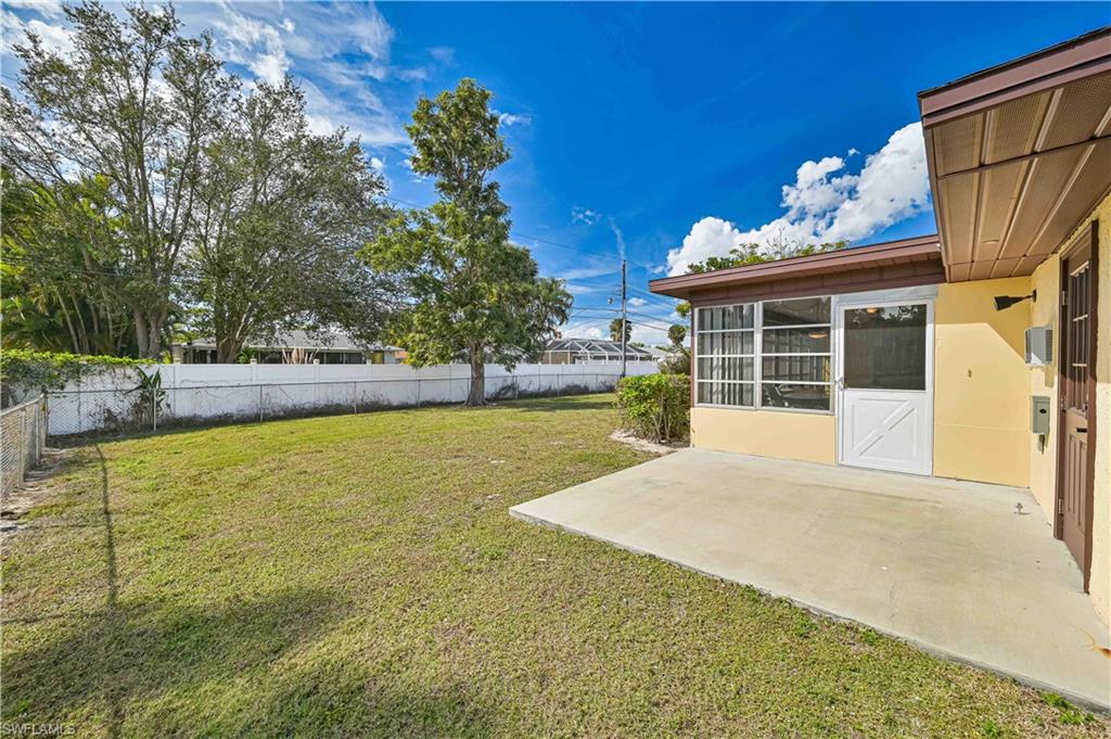 SAN CARLOS PARK - Residential