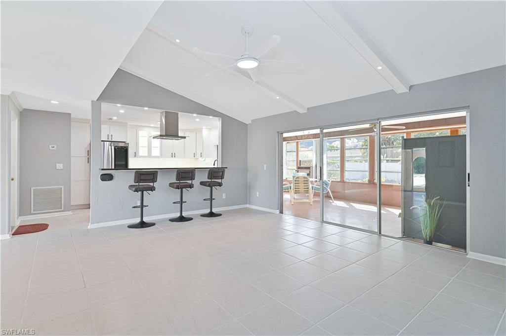 SAN CARLOS PARK - Residential