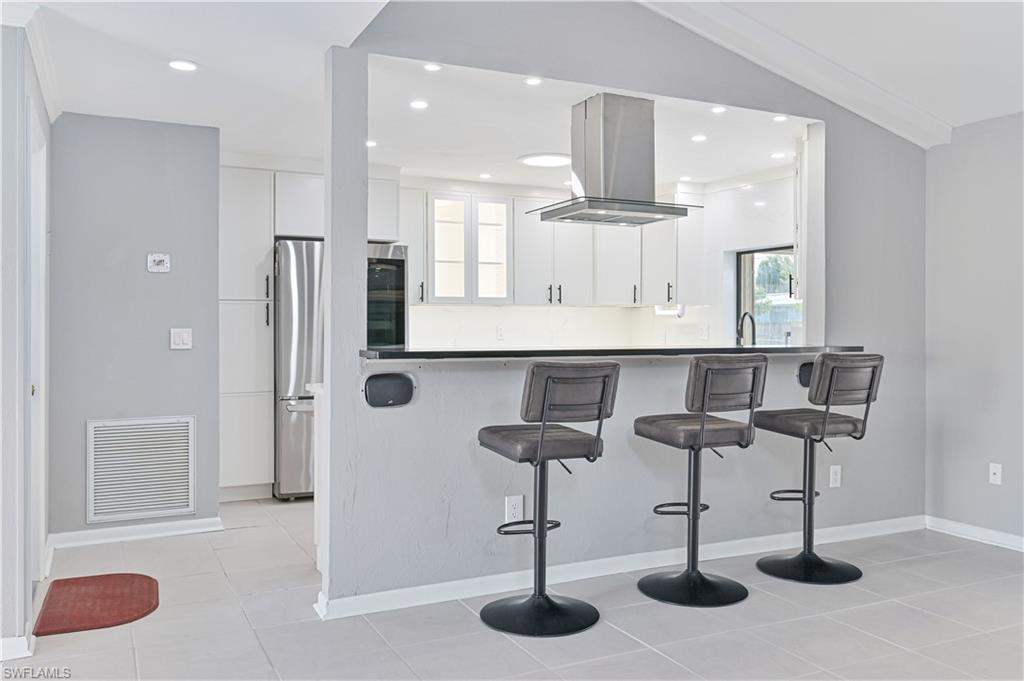 SAN CARLOS PARK - Residential