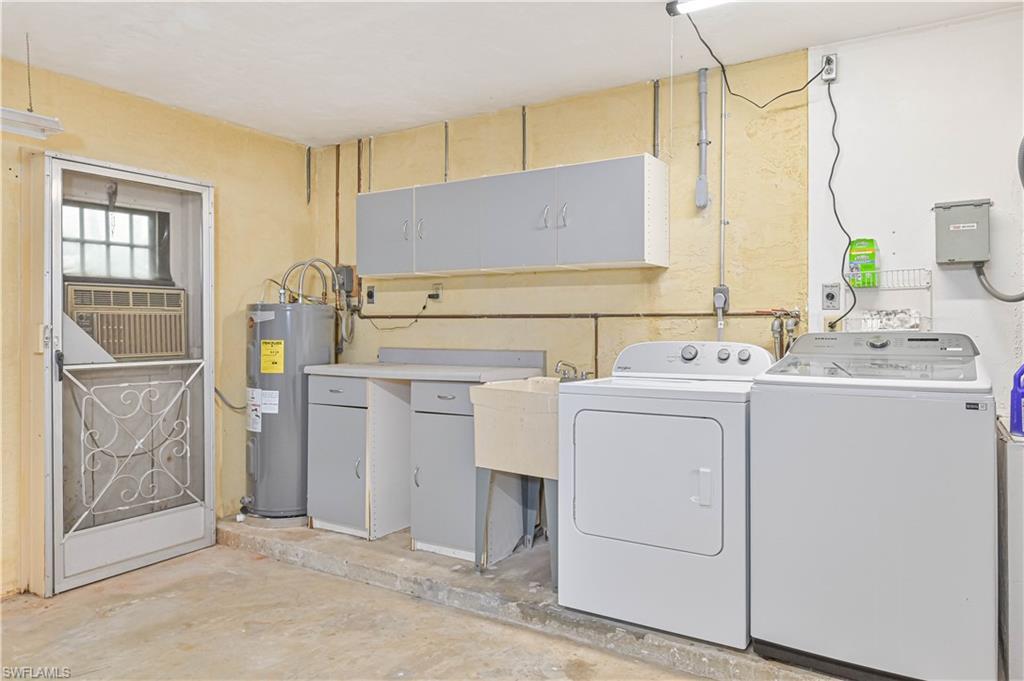 SAN CARLOS PARK - Residential