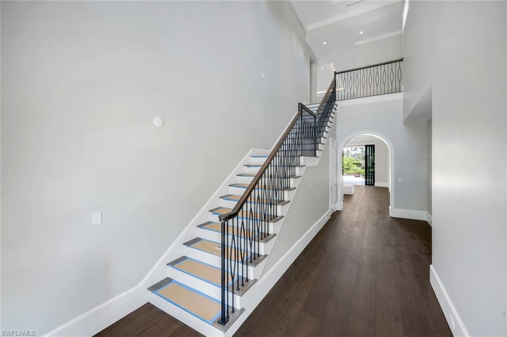 OYSTER BAY - Residential