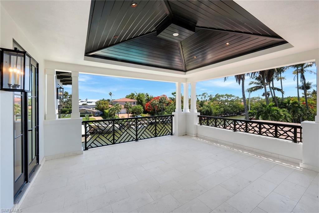 OYSTER BAY - Residential