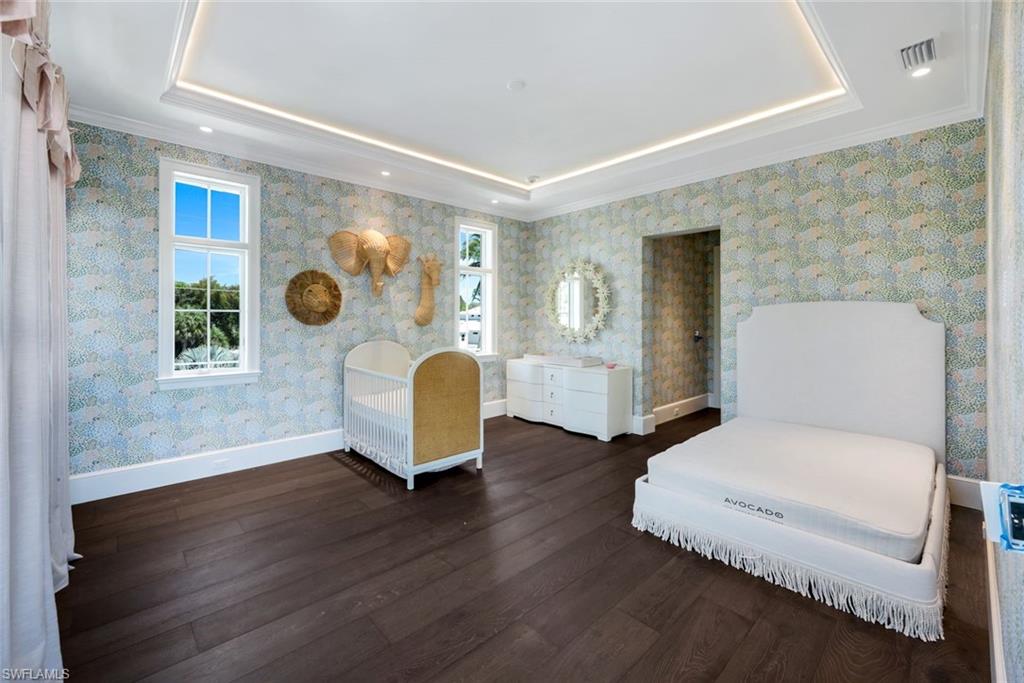 OYSTER BAY - Residential