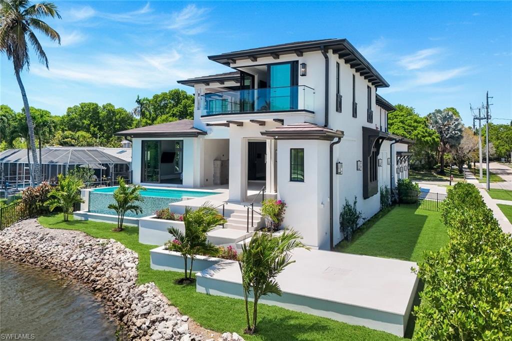 OYSTER BAY - Residential