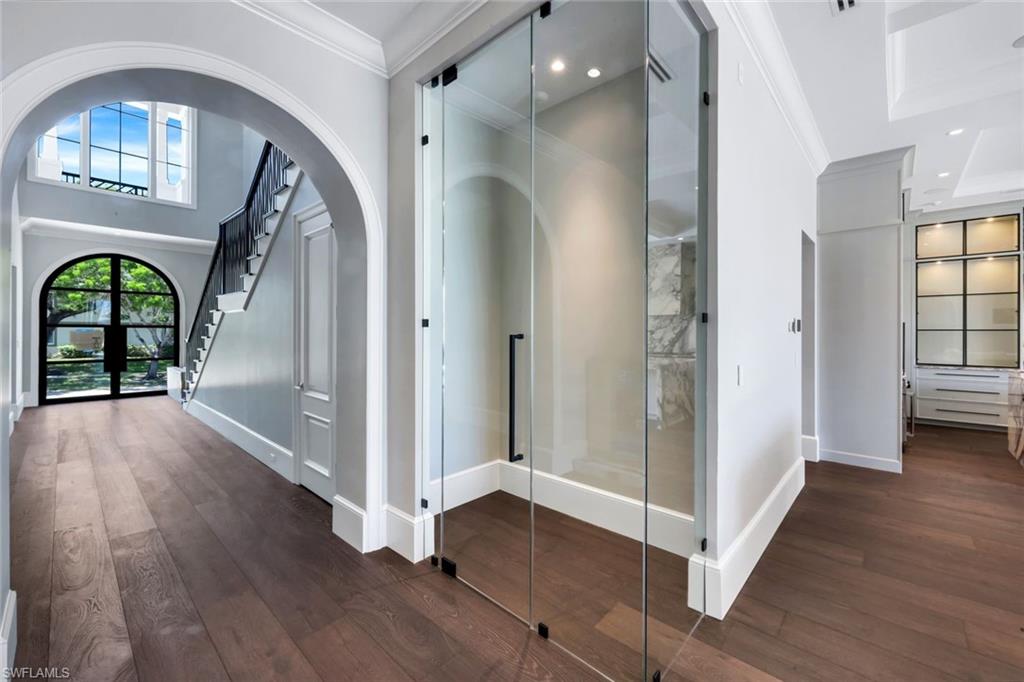 OYSTER BAY - Residential