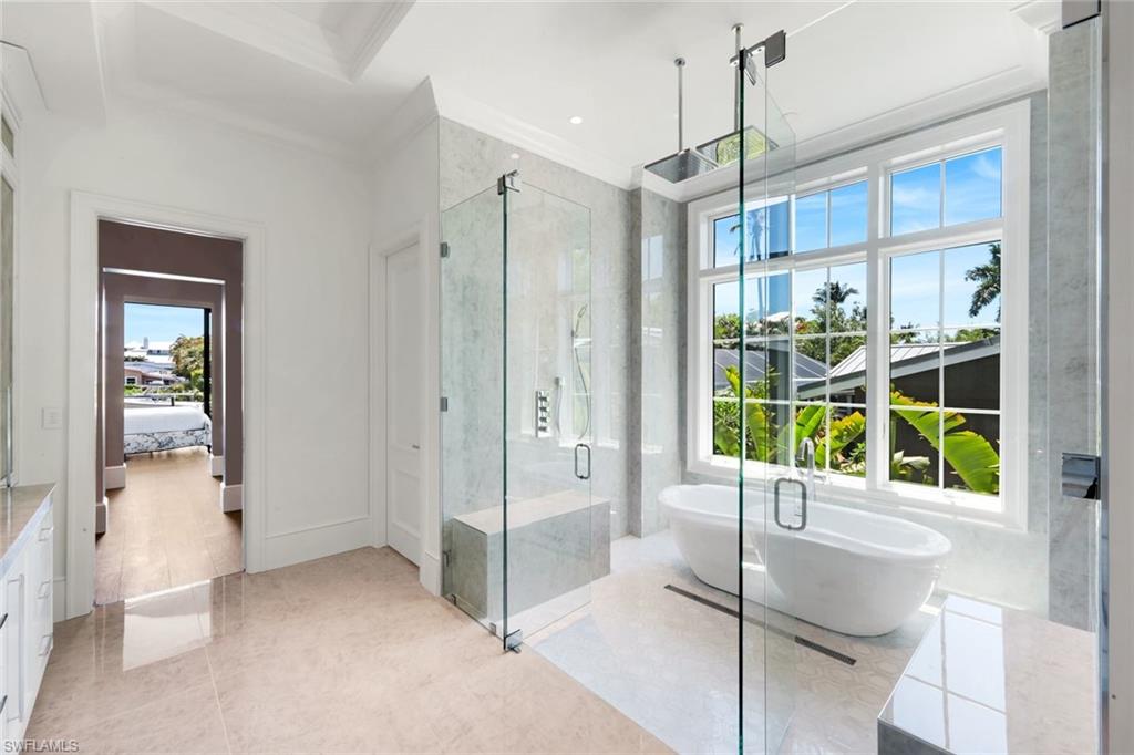 OYSTER BAY - Residential