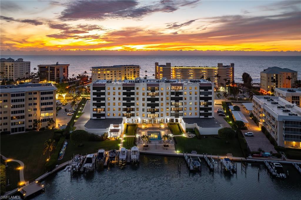 3430 Gulf Shore BLVD N 4I