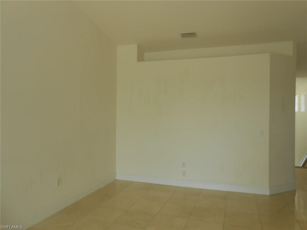 GARDEN LAKES - Residential