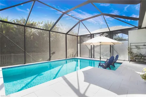 14683 Edgewater Cir, Naples, FL 34114 - #: 224093547
