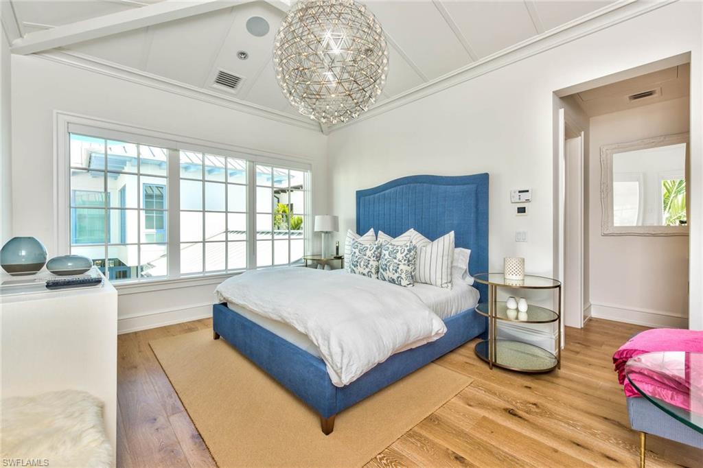 OLDE NAPLES - Residential