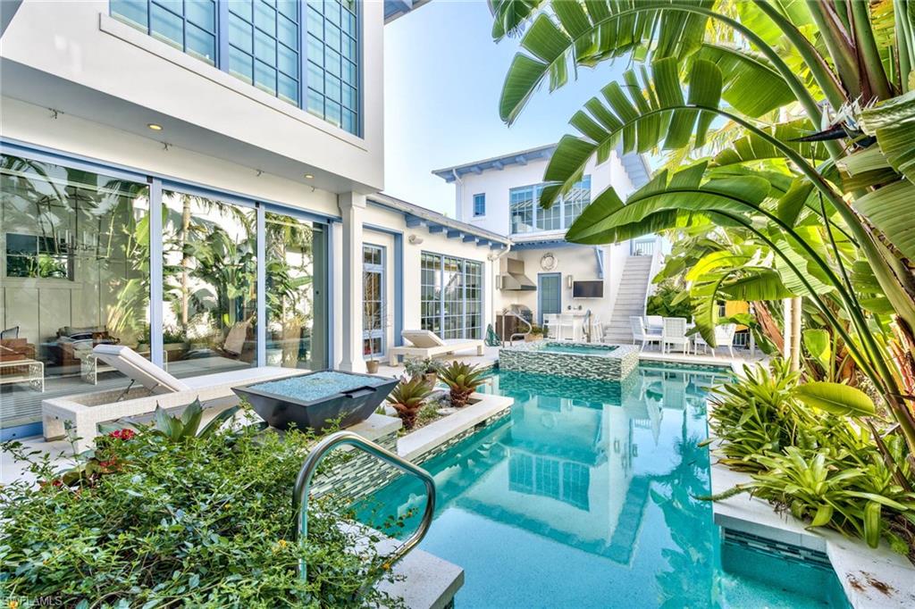 OLDE NAPLES - Residential