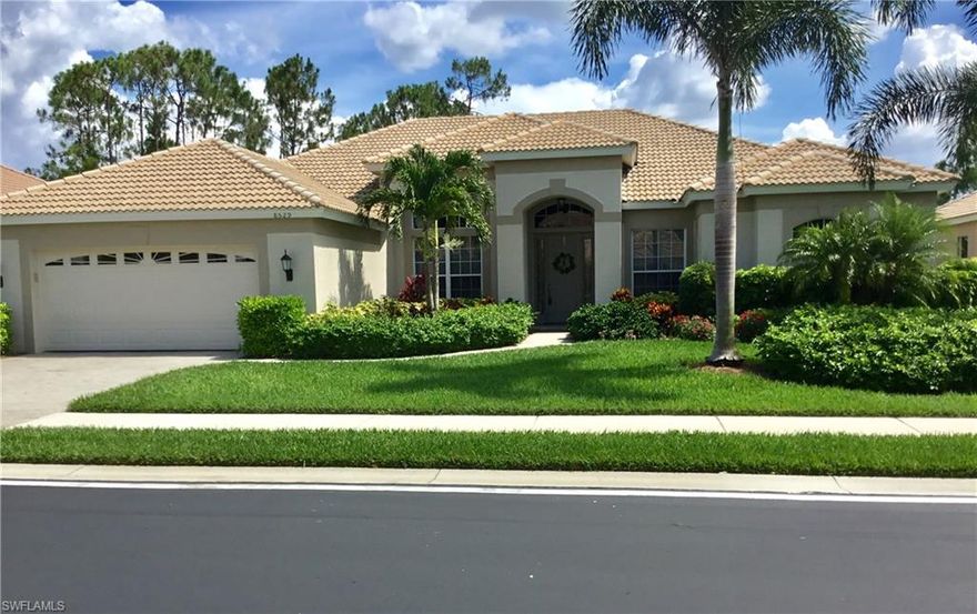 This Carlisle Estate home is move in ready and features 3 bedrooms, 2 full baths plus a den. NEW ROOF INSTALLED JULY 2019.  New A/C 2010 and new HWT 2019 and new A/C Coil 2018.  A/C and HWT Extended Warranty transferable through 2020.  New counter tops,back splash, sink, faucet and disposal as well as freshly painted cupboards in 2016.  The extended garage insures plenty of room to park two cars and your golf cart.  A complete list of features is posted in the supplement documents for this listing.  Vanderbilt Country Club is an award winning, highly respected bundled golf community of 800 homes.  The Club boasts a state-of-the-art fitness center, lighted Har-Tru tennis courts, social opportunities, recreational amenities, and both fine and casual dining.