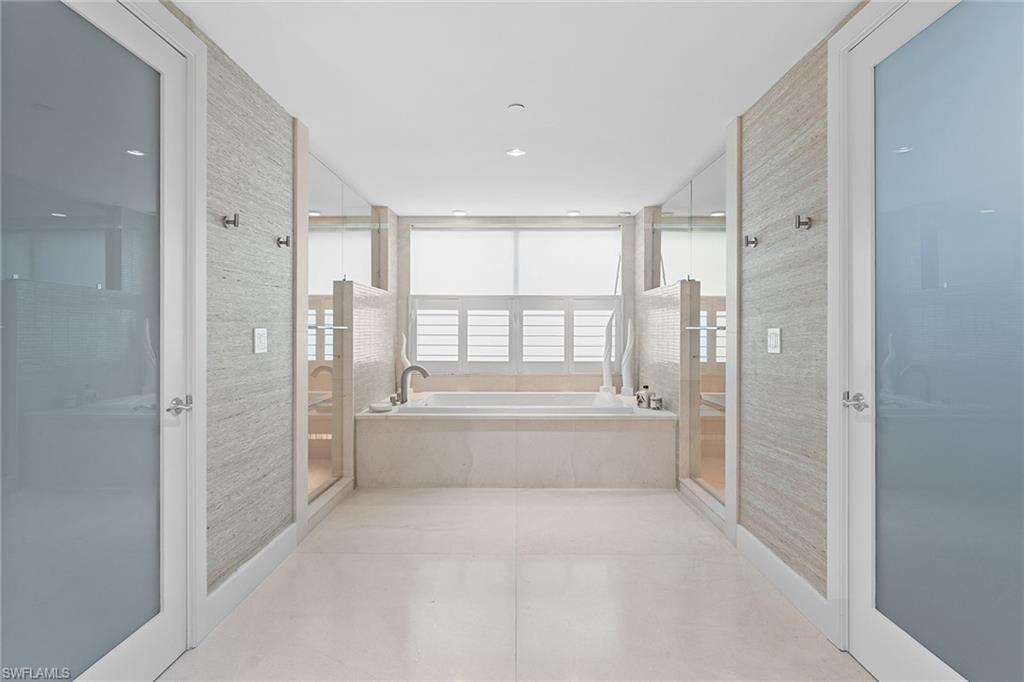 MORAYA BAY - Residential