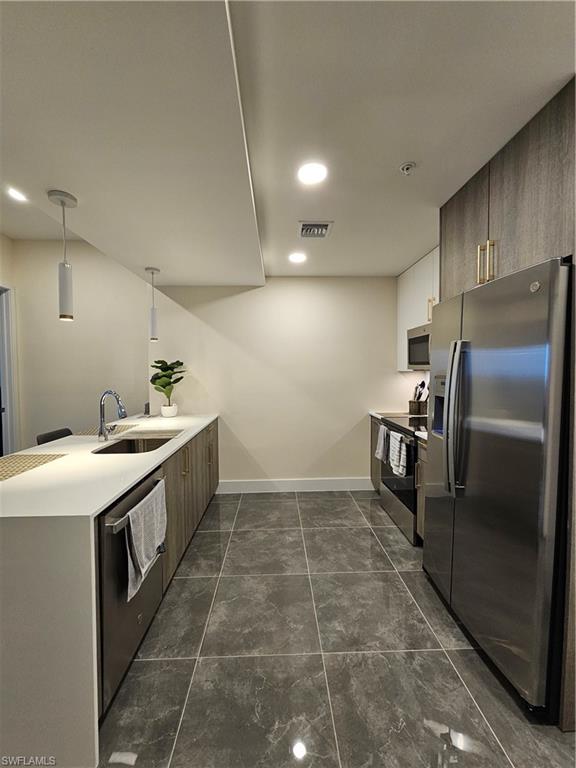 BOTANIKA - Residential Lease