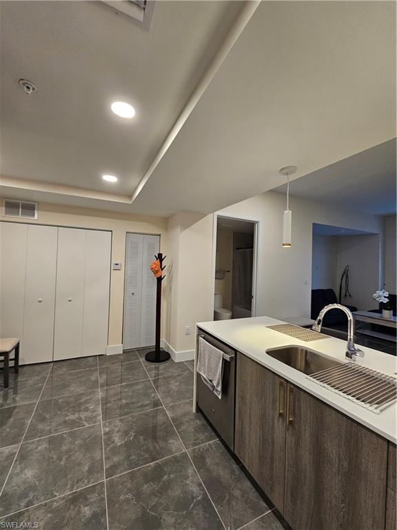 BOTANIKA - Residential Lease