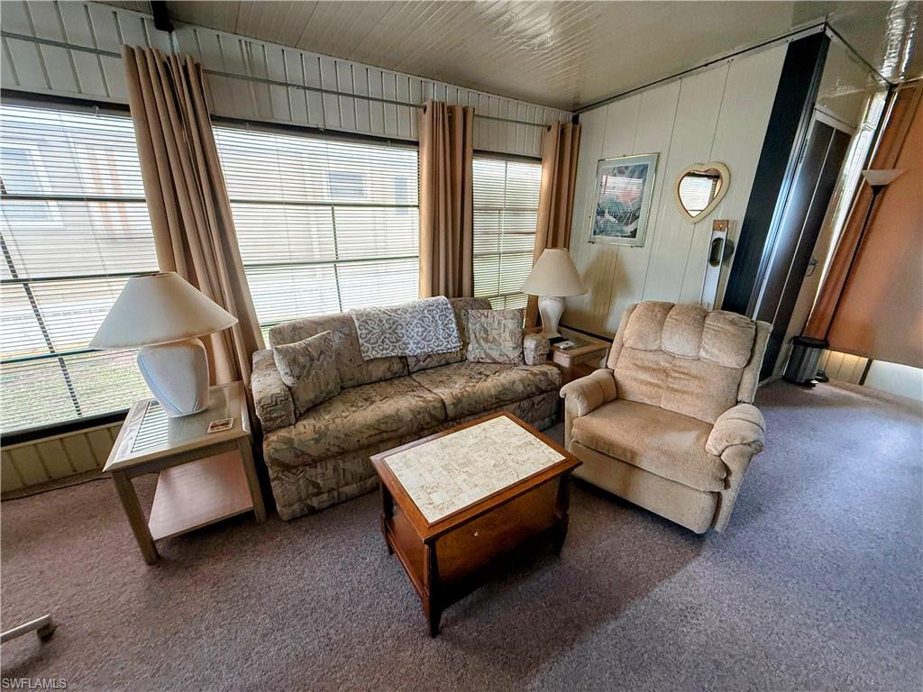 FOUNTAIN VIEW RV RESORT - Residential