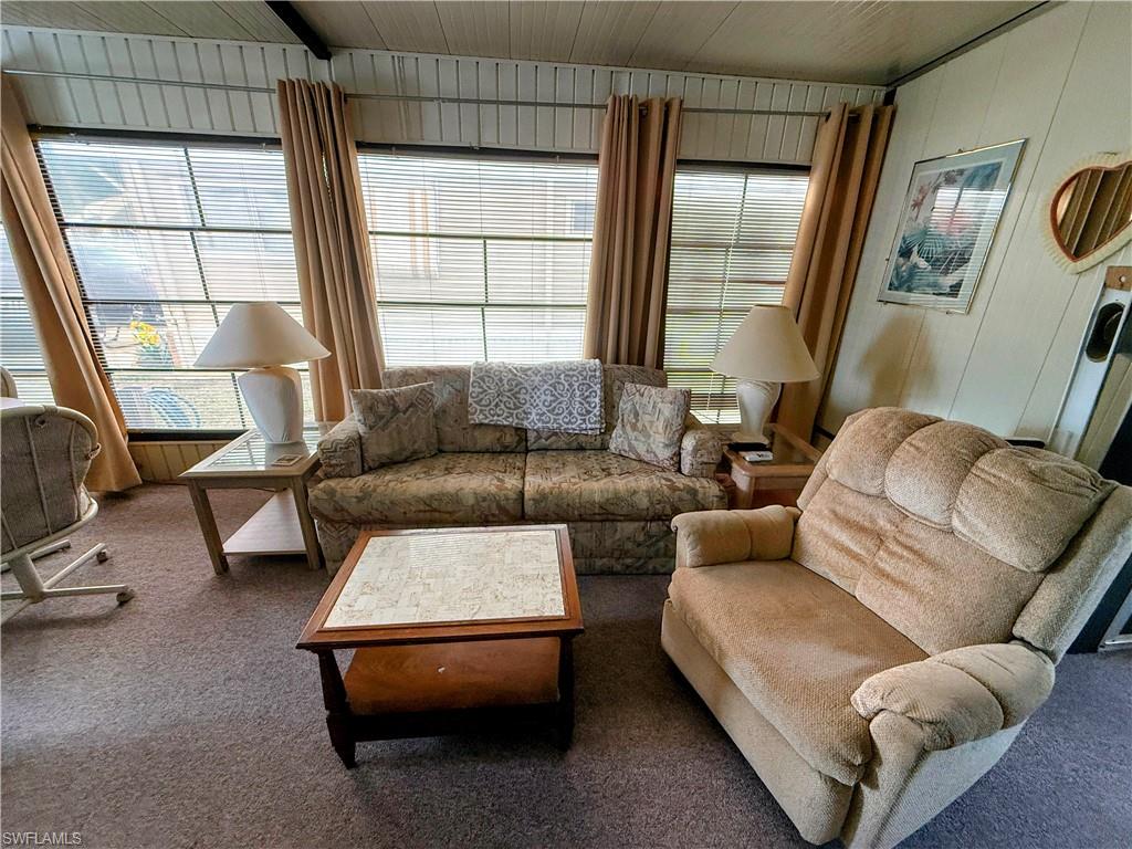 FOUNTAIN VIEW RV RESORT - Residential