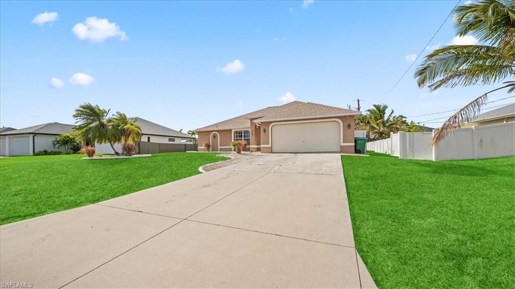 CAPE CORAL - Residential