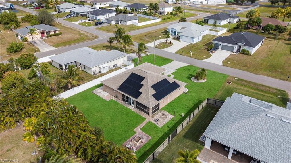 CAPE CORAL - Residential