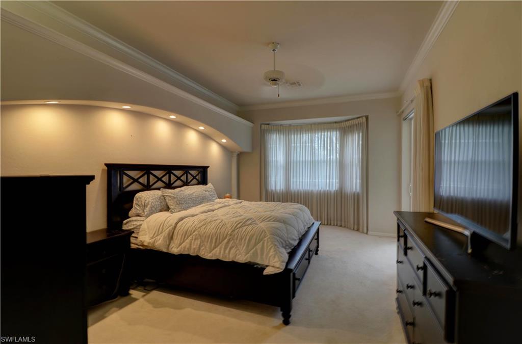 PINECREST - Residential