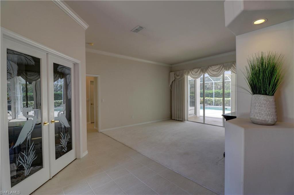 PINECREST - Residential