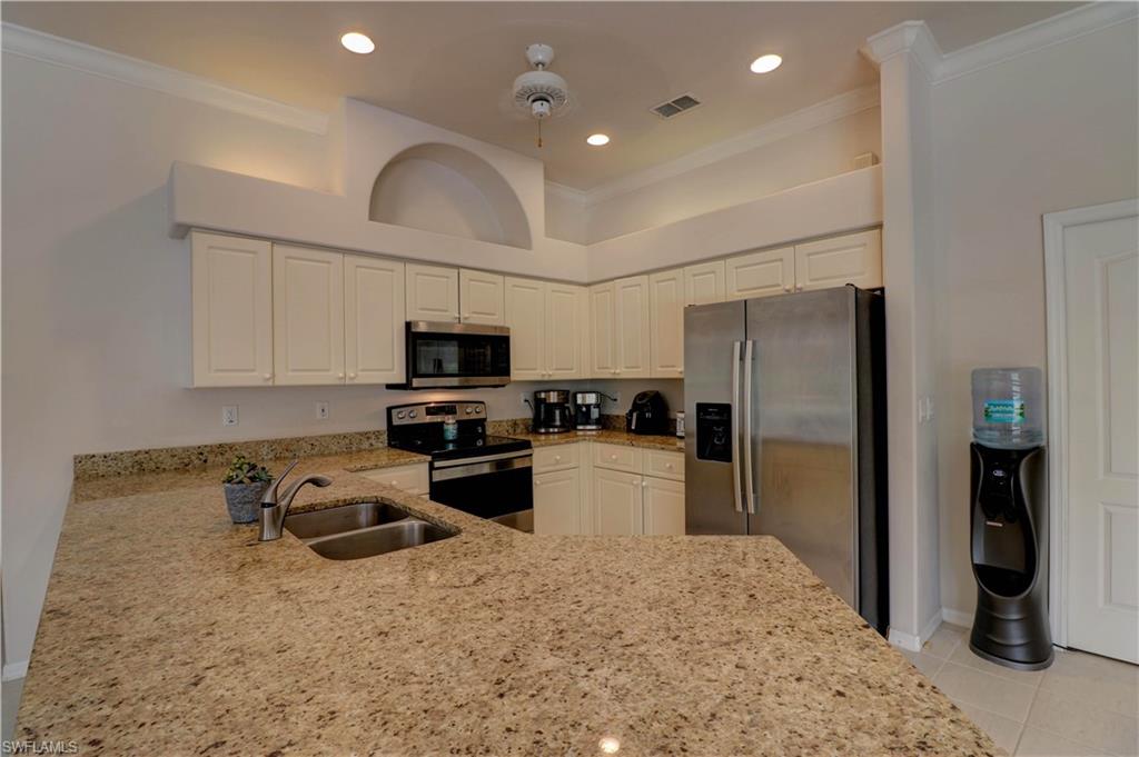 PINECREST - Residential