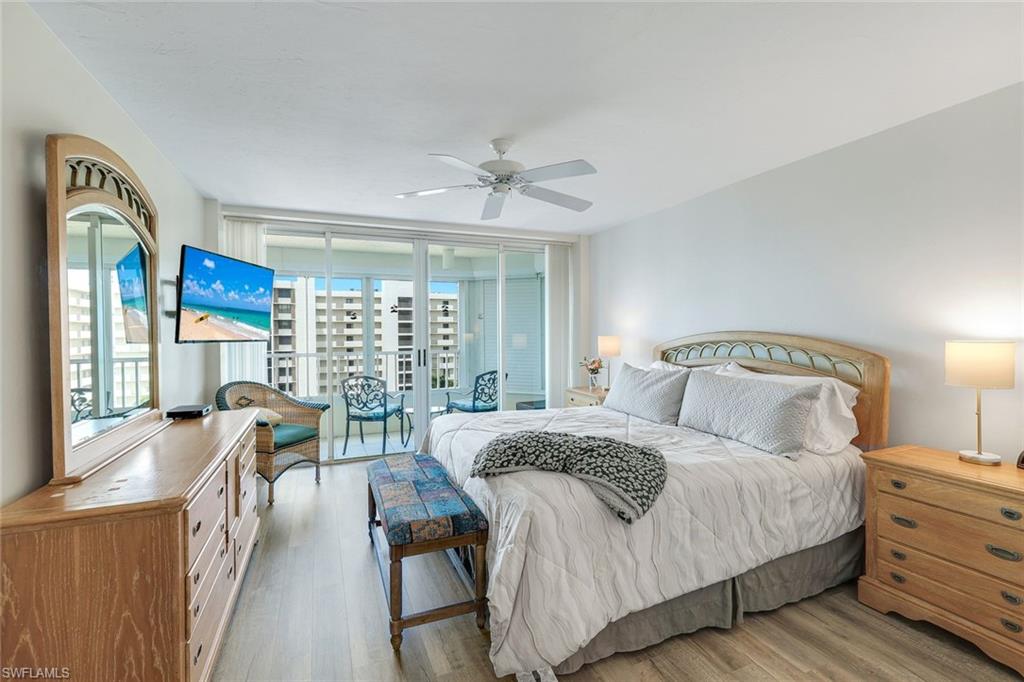 GULF BREEZE AT VANDERBILT - Residential