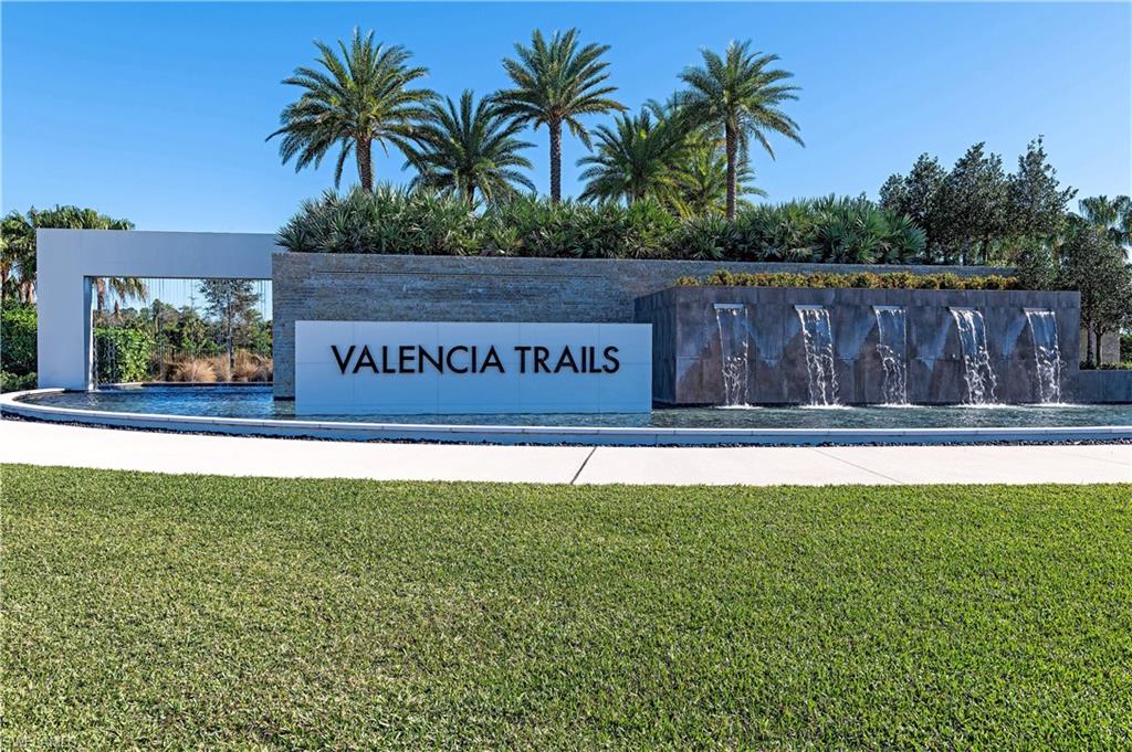 VALENCIA TRAILS - Residential