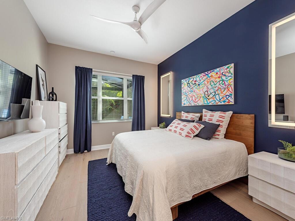 VALENCIA TRAILS - Residential