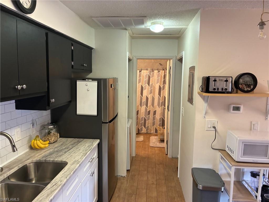 PALM FROND CONDO - Residential