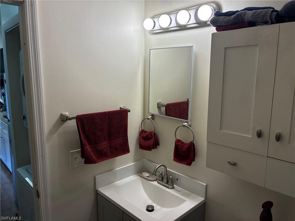 PALM FROND CONDO - Residential