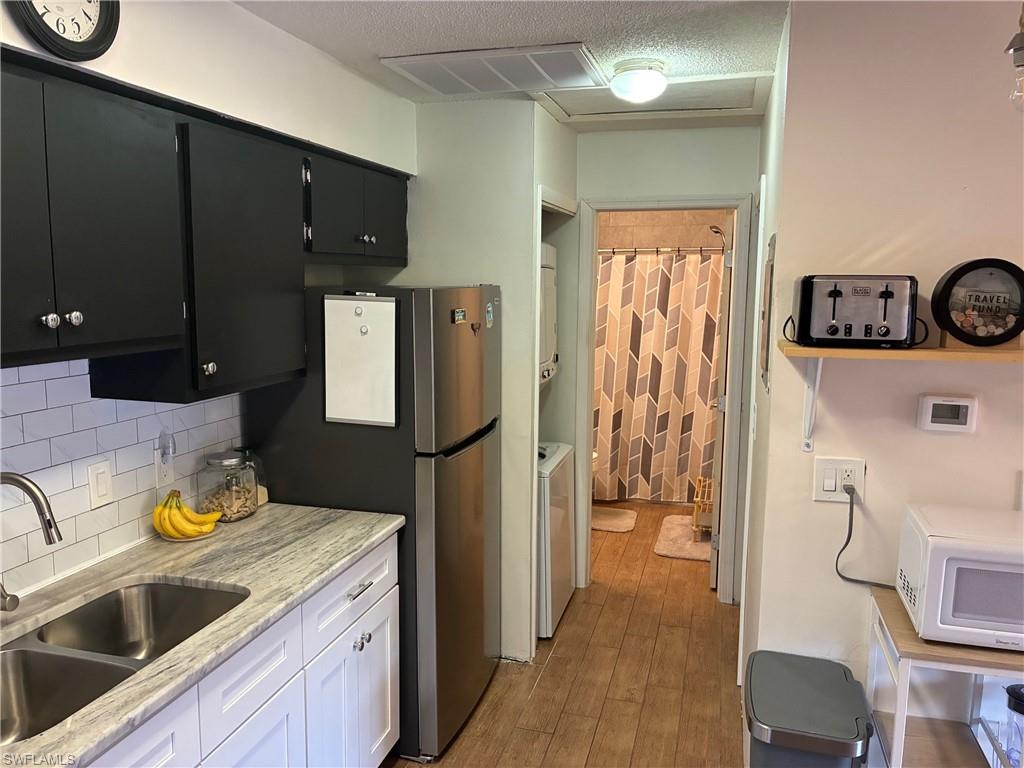 PALM FROND CONDO - Residential