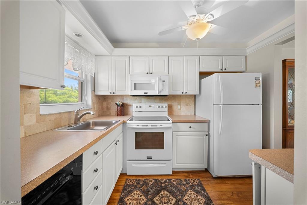 TURTLE LAKE GOLF COLONY - Residential