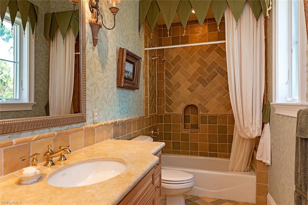 GREY OAKS - Residential