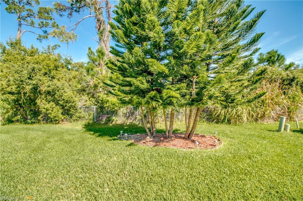 SABAL SPRINGS GOLF AND RACQUET CLUB - Residential