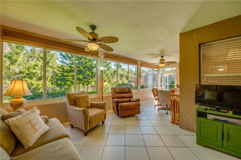 SABAL SPRINGS GOLF AND RACQUET CLUB - Residential