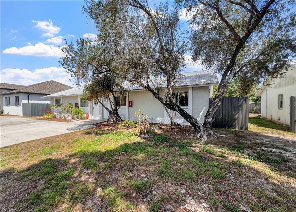 SAN CARLOS PARK - Residential Lease