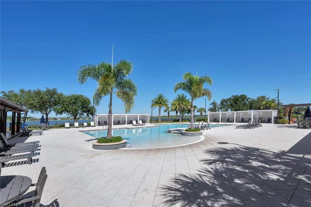 WATERVIEW LANDING - Residential