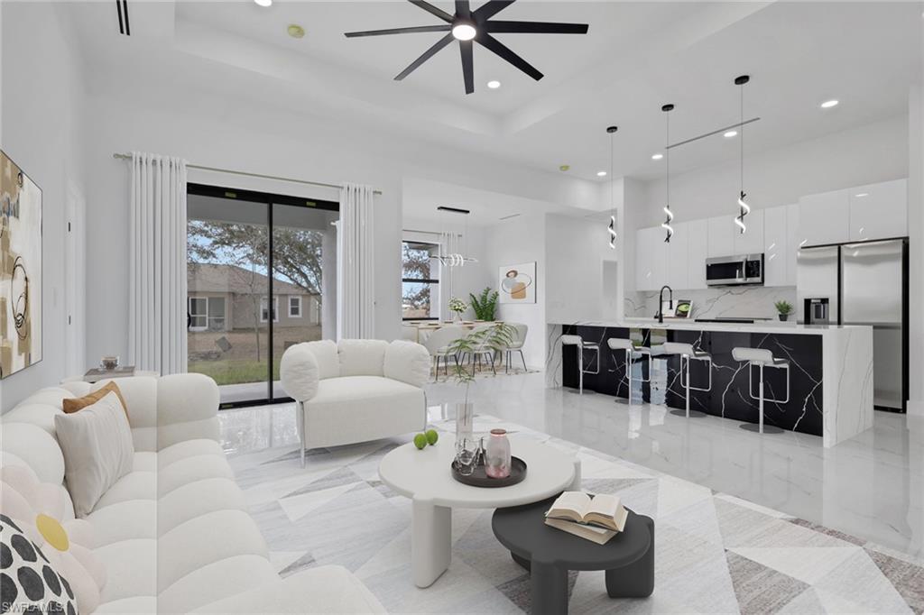 CAPE CORAL - Residential