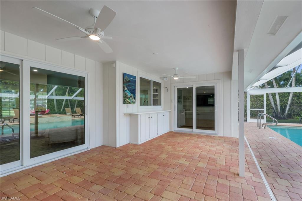 MOORINGS - Residential