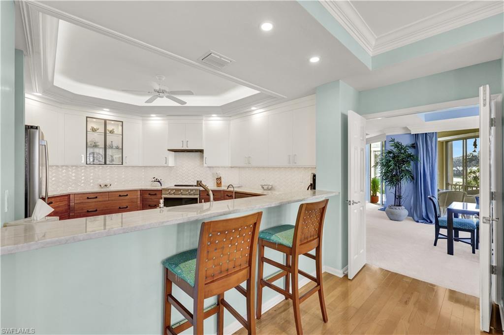 CRESCENT - Residential