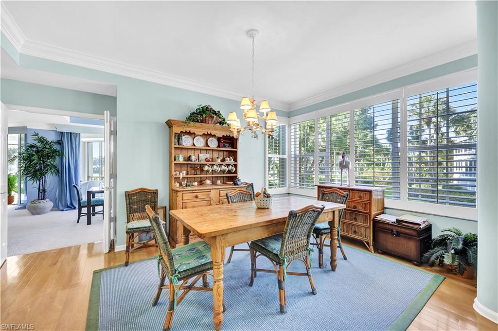 CRESCENT - Residential