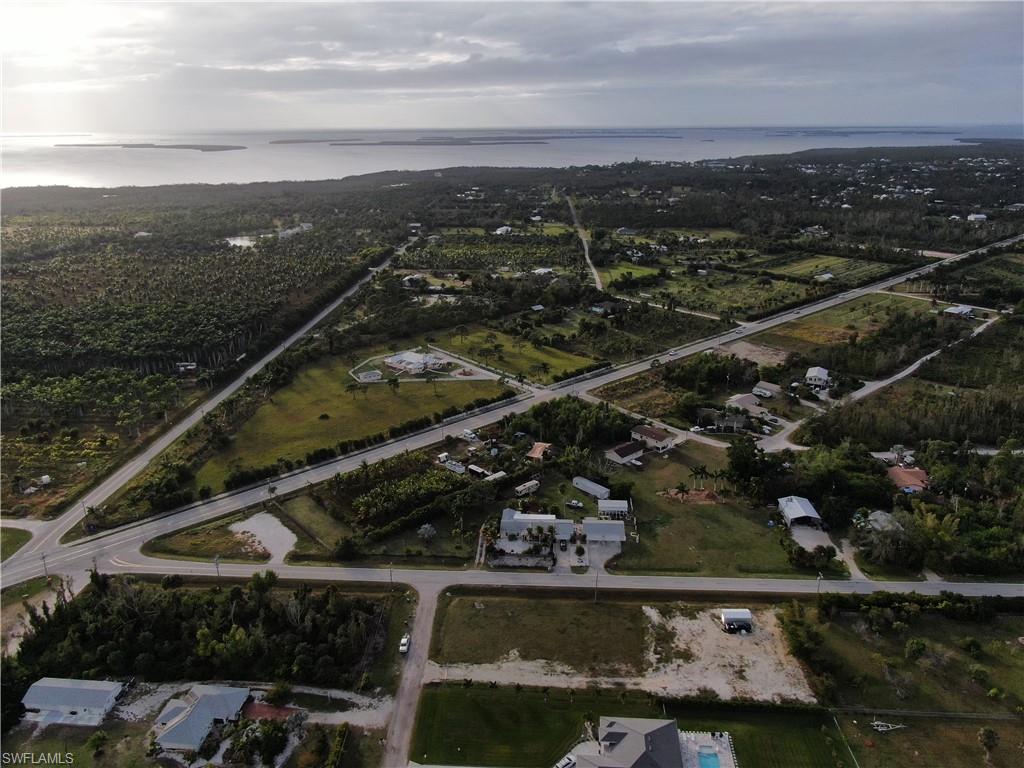 KREAMERS SUBD - Land