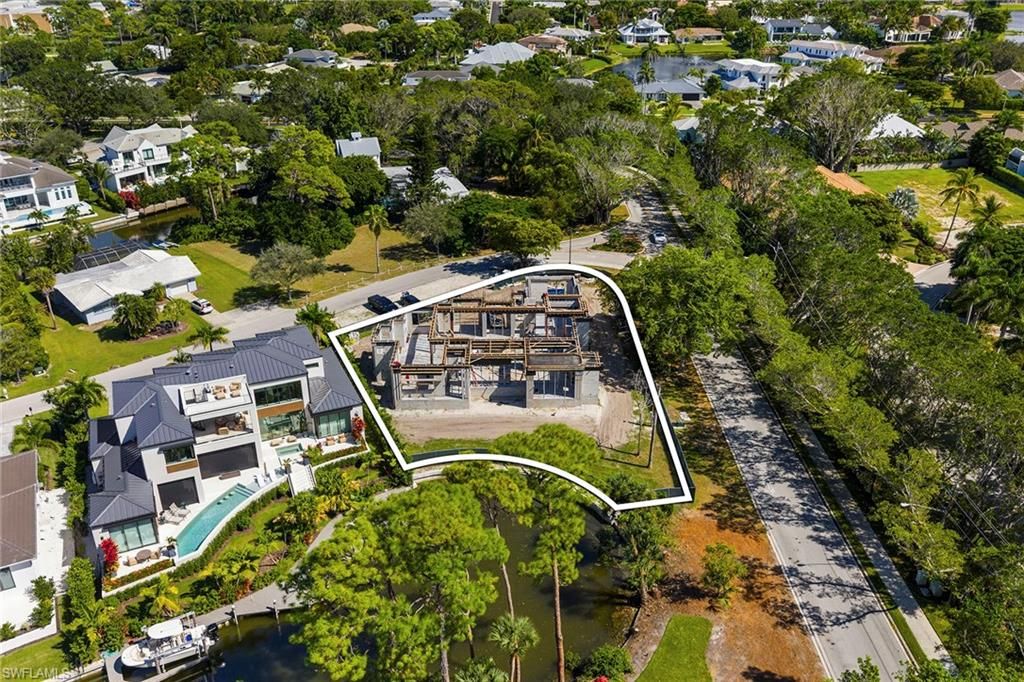 Photo of 5037 Starfish AVE, NAPLES, FL 34103 (MLS # 225076077)