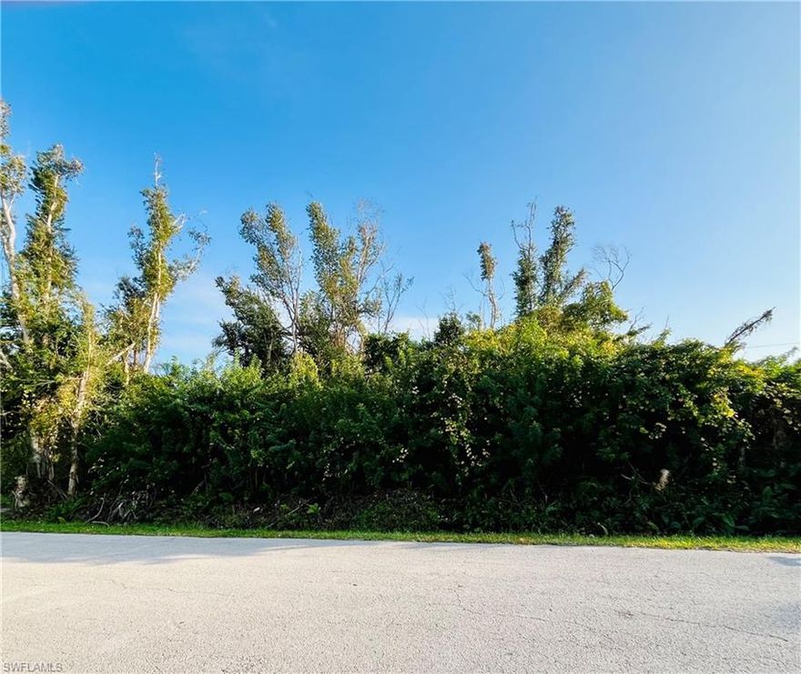 Investors build a duplex, or build your dream single family home in Bookelia on the island of Pine Island, FL.  Come relax and get away from city life full time or build your vacation beach house in paradise.  Launch your boat in several public marinas on the island that will put you on direct Gulf waterways and a short drive to the islands of Cayo Costa, Useptta, Sanibel, Captiva, Fort Myers Beach and many more sunny beach's, restaurants and shopping.