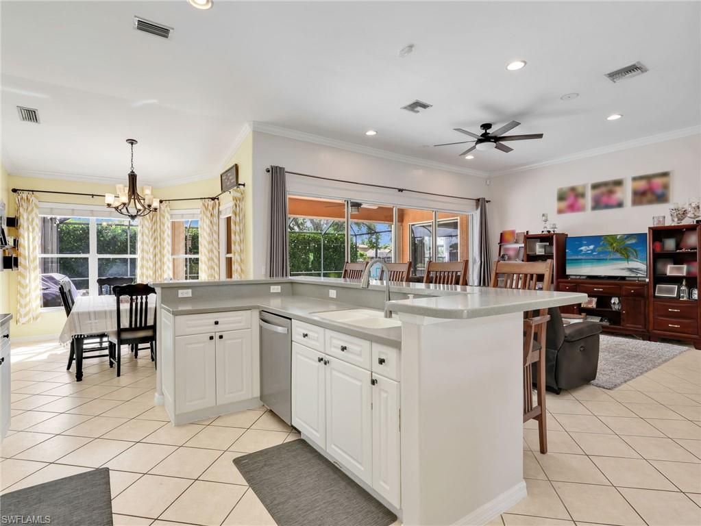 INDIGO LAKES - Residential