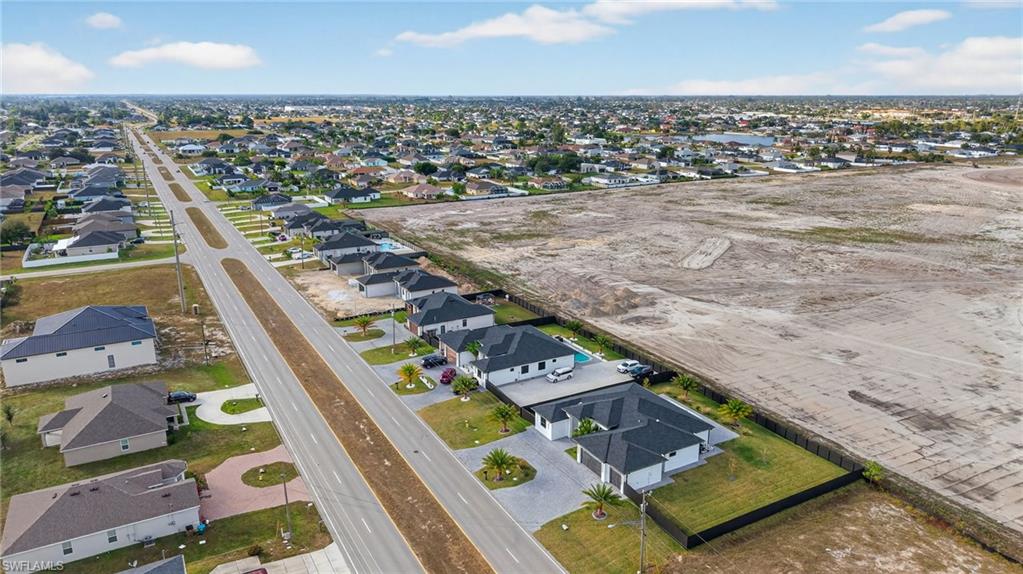 CAPE CORAL - Residential