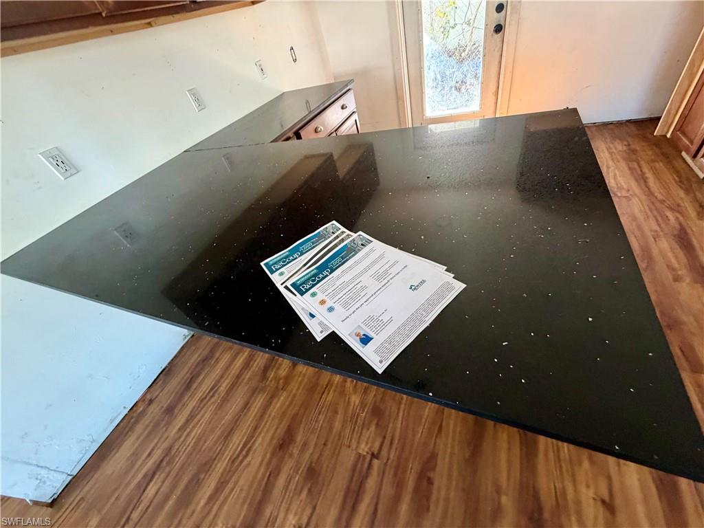 WEEKS REBECCA - Residential