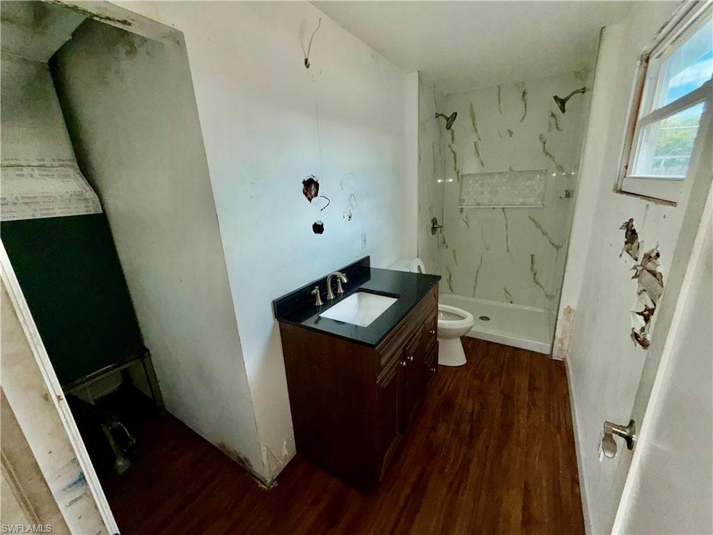 WEEKS REBECCA - Residential